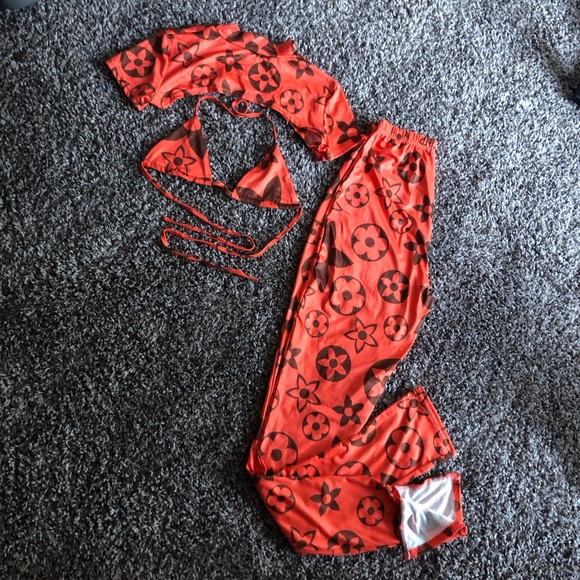 3 Piece Pant Set - Picture 3 of 8